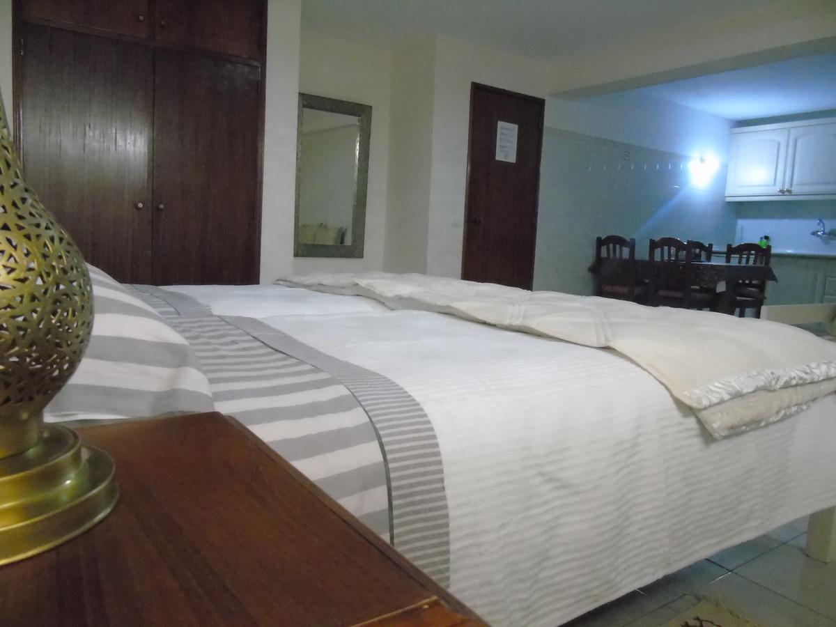 Lagos Guests B&B Exterior photo